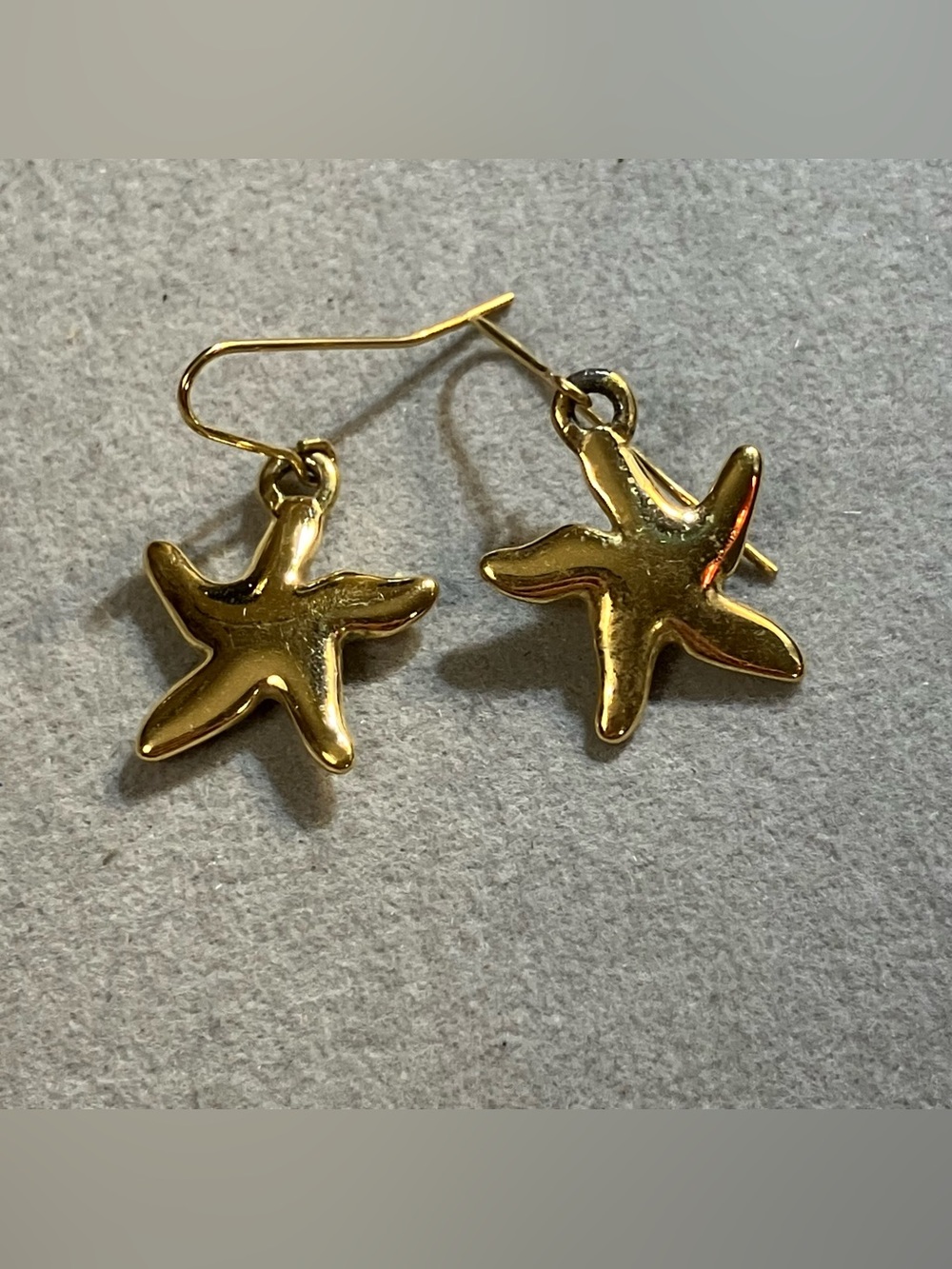 Starfish Gold Tone Earrings Beach Summer